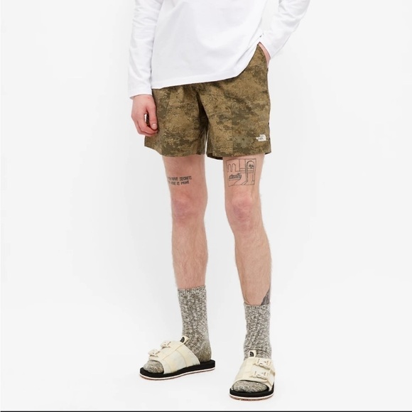 The North Face Other - THE NORTH FACE CLASS V SHORT Cloud Camo mens